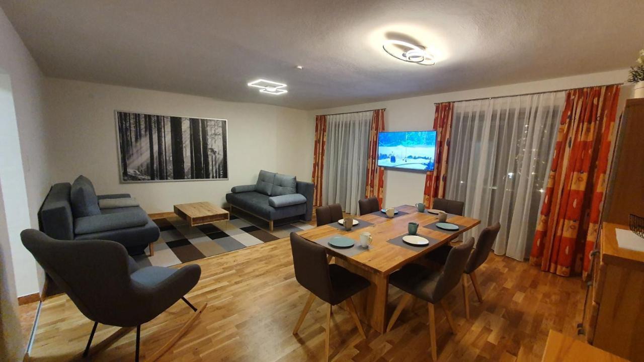 Appartements Mayr Inklusive Ganzjaehrig Gratis Zugang Zur Alpentherme Und Im Sommer Kostenlose Bergbahnnutzung Бад-Гофгаштайн Екстер'єр фото