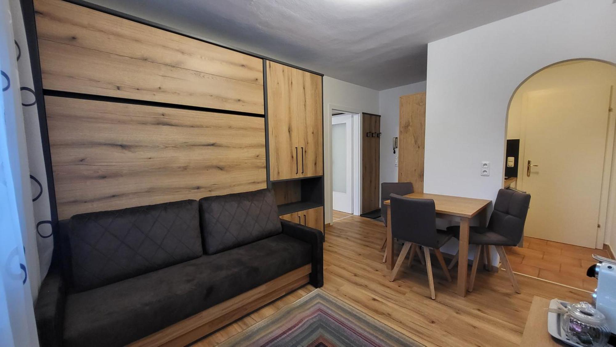 Appartements Mayr Inklusive Ganzjaehrig Gratis Zugang Zur Alpentherme Und Im Sommer Kostenlose Bergbahnnutzung Бад-Гофгаштайн Екстер'єр фото